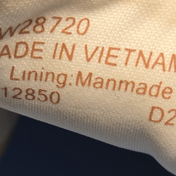 Cole Haan Grand Crosscourt Meadow Runner Gray Beige Sneaker Women’s Size 9B - Picture 6 of 6